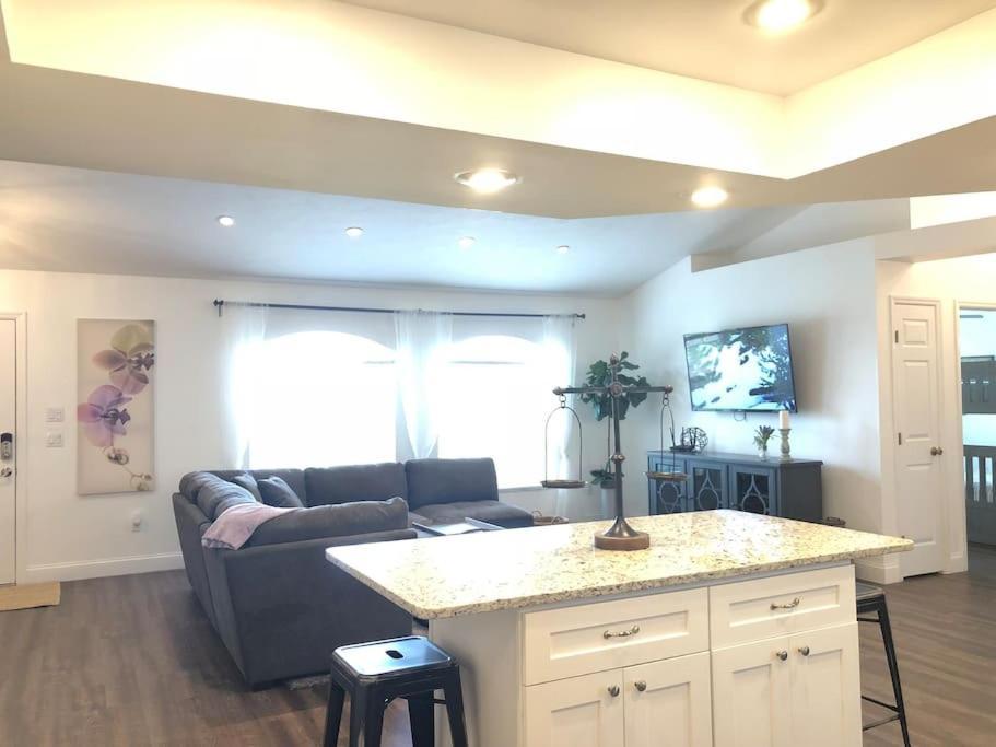 Beautiful Home Across The Street From Lake June! Lake Placid Exterior foto
